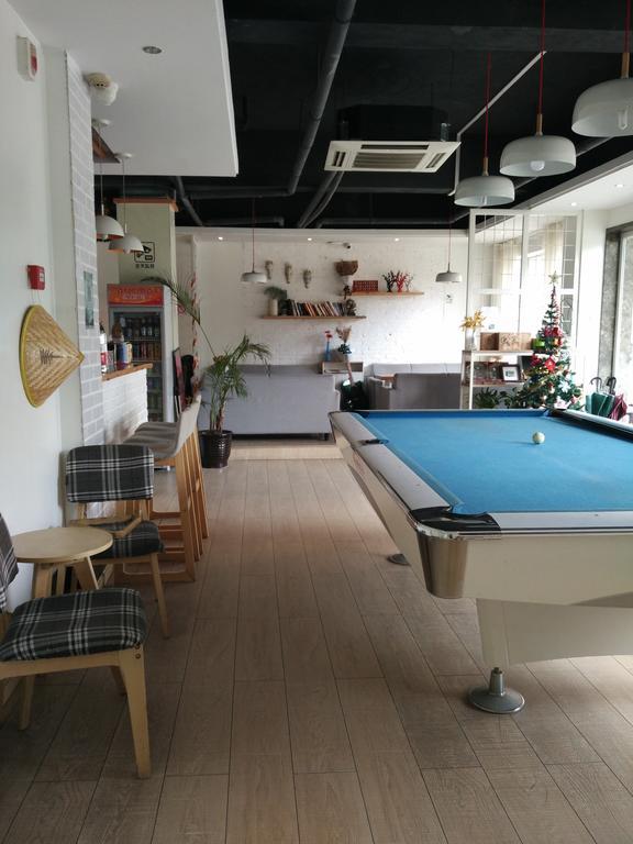 Wudang International Youth Hostel Danjiangkou Экстерьер фото